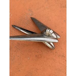 CE84 Nash Rambler Flying Goddess Hood Ornament Vintage 1952 #3114126 AMBASSADOR
